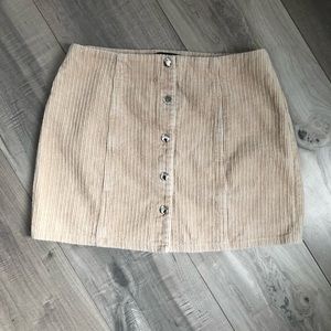 Women’s corduroy skirt, size large
